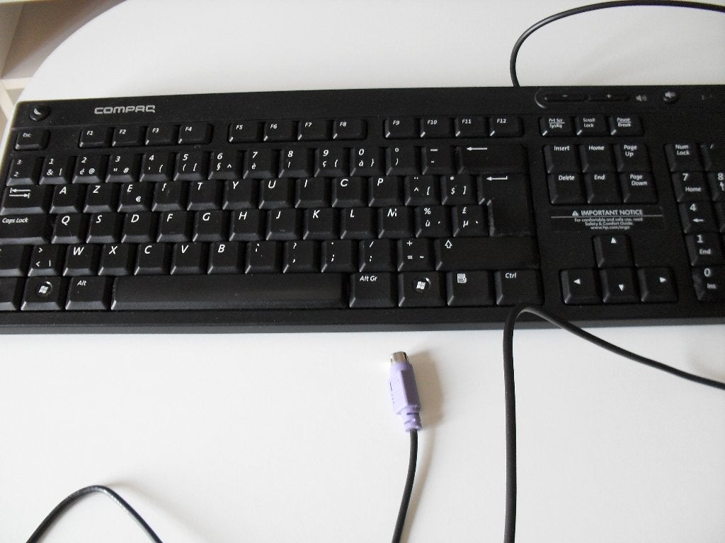 toetsenbord Compaq azerty, Gebruikt, Ophalen of Verzenden, Bedraad, Compaq
