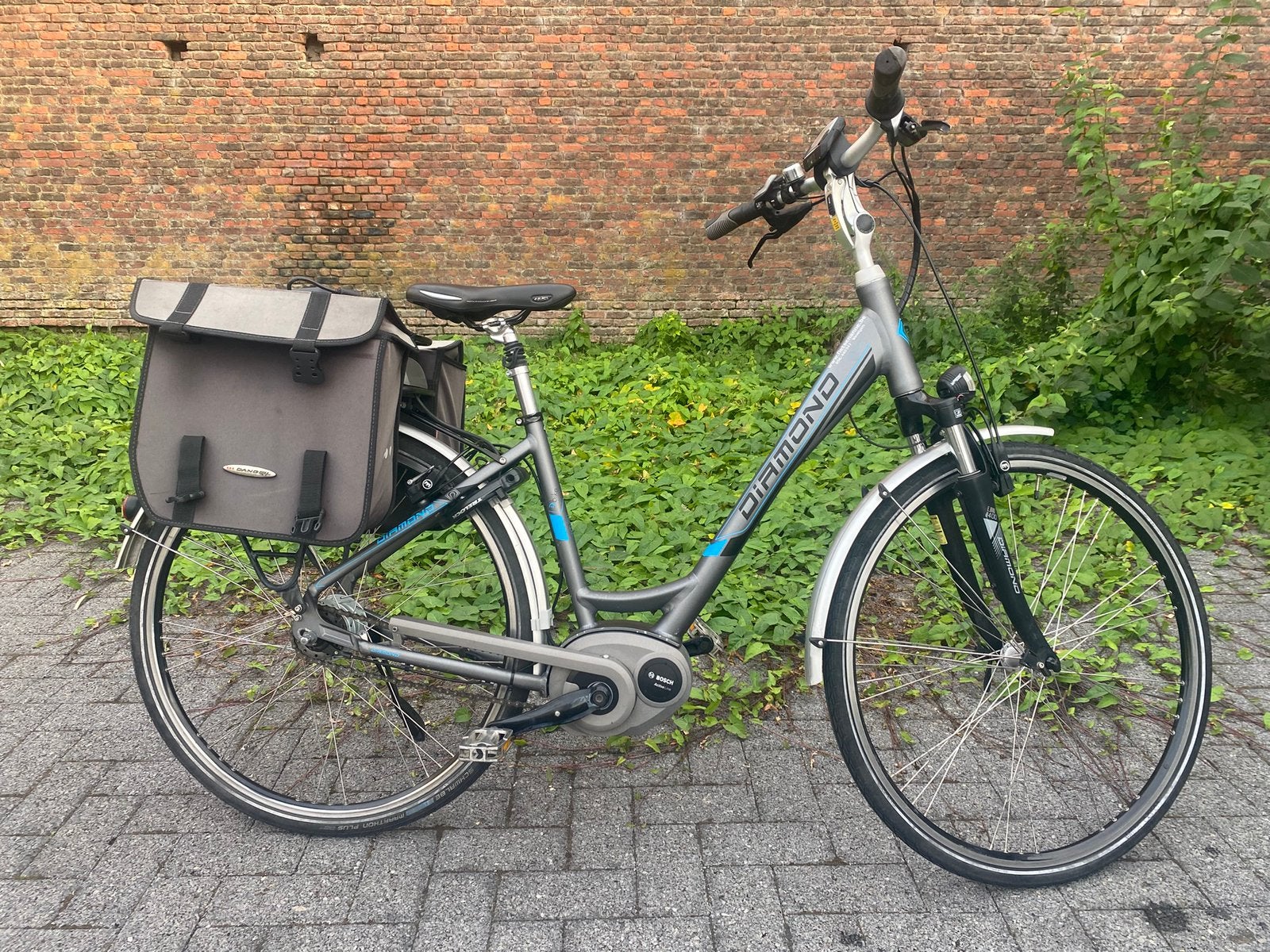 Elektrische fiets, middenmoter Bosch, Enlèvement ou Envoi, Comme neuf