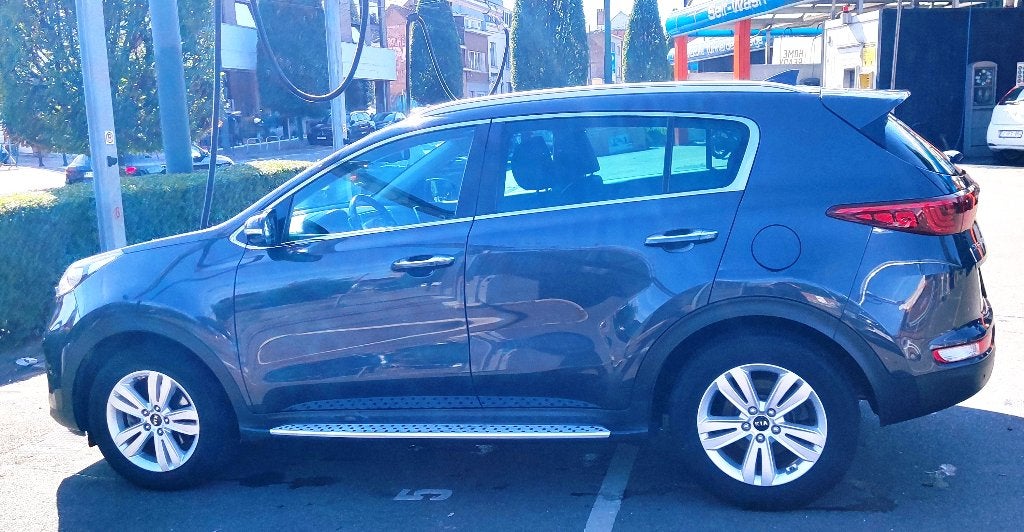 Kia Sportage 1.6 - 2018 - Euro6b seulement 22500 kilomètres, Autos, Cuir, Argent ou Gris, Achat, Noir