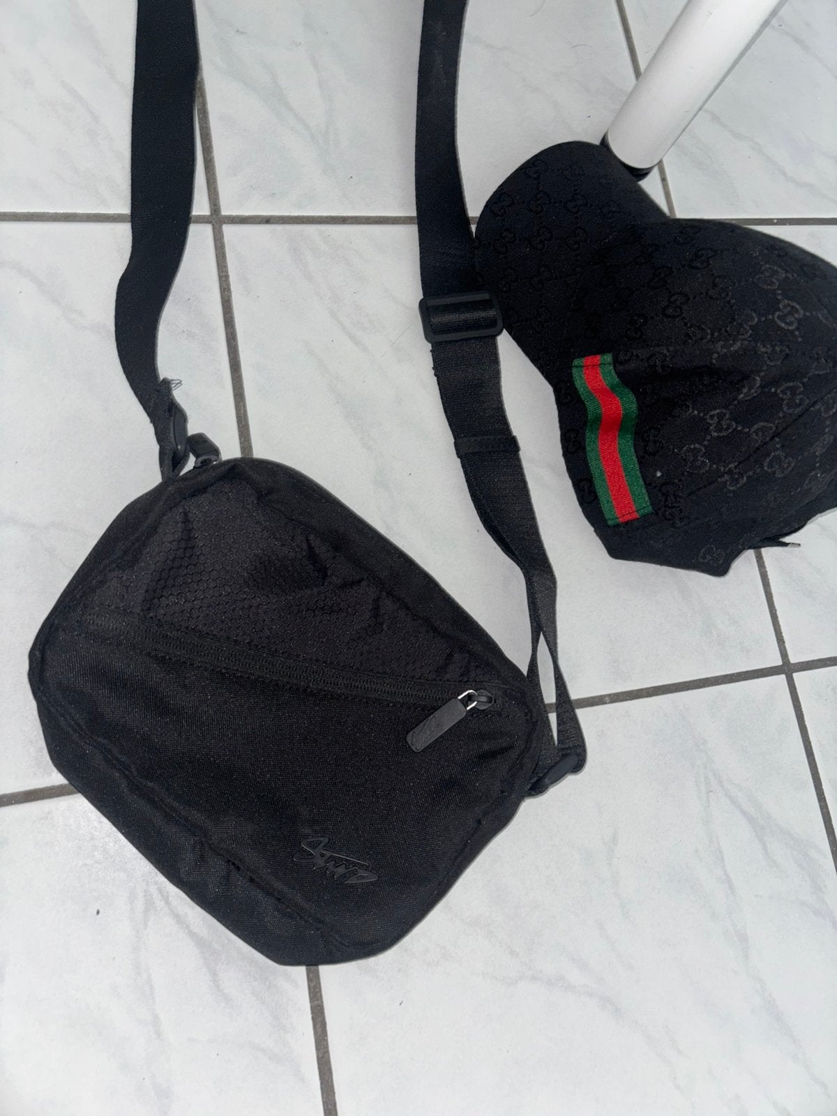 Gucci ️ -pet + SWD-tas, Ophalen, Zo goed als nieuw, Pet