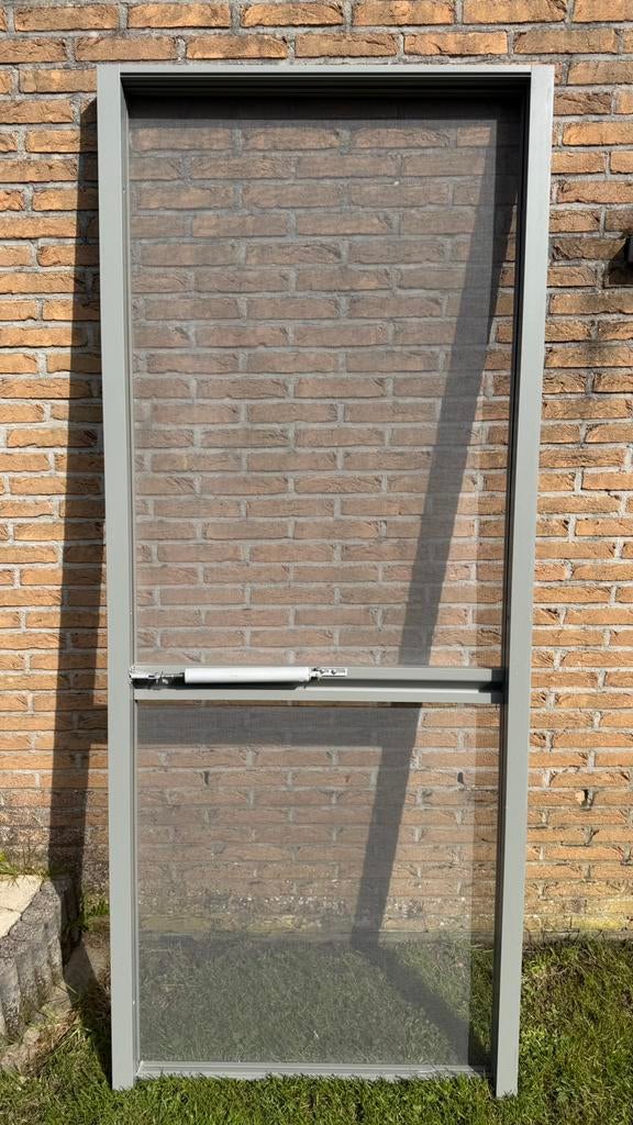 Vliegenraam / hordeur, Ophalen, Gebruikt, 80 tot 100 cm, Hordeur