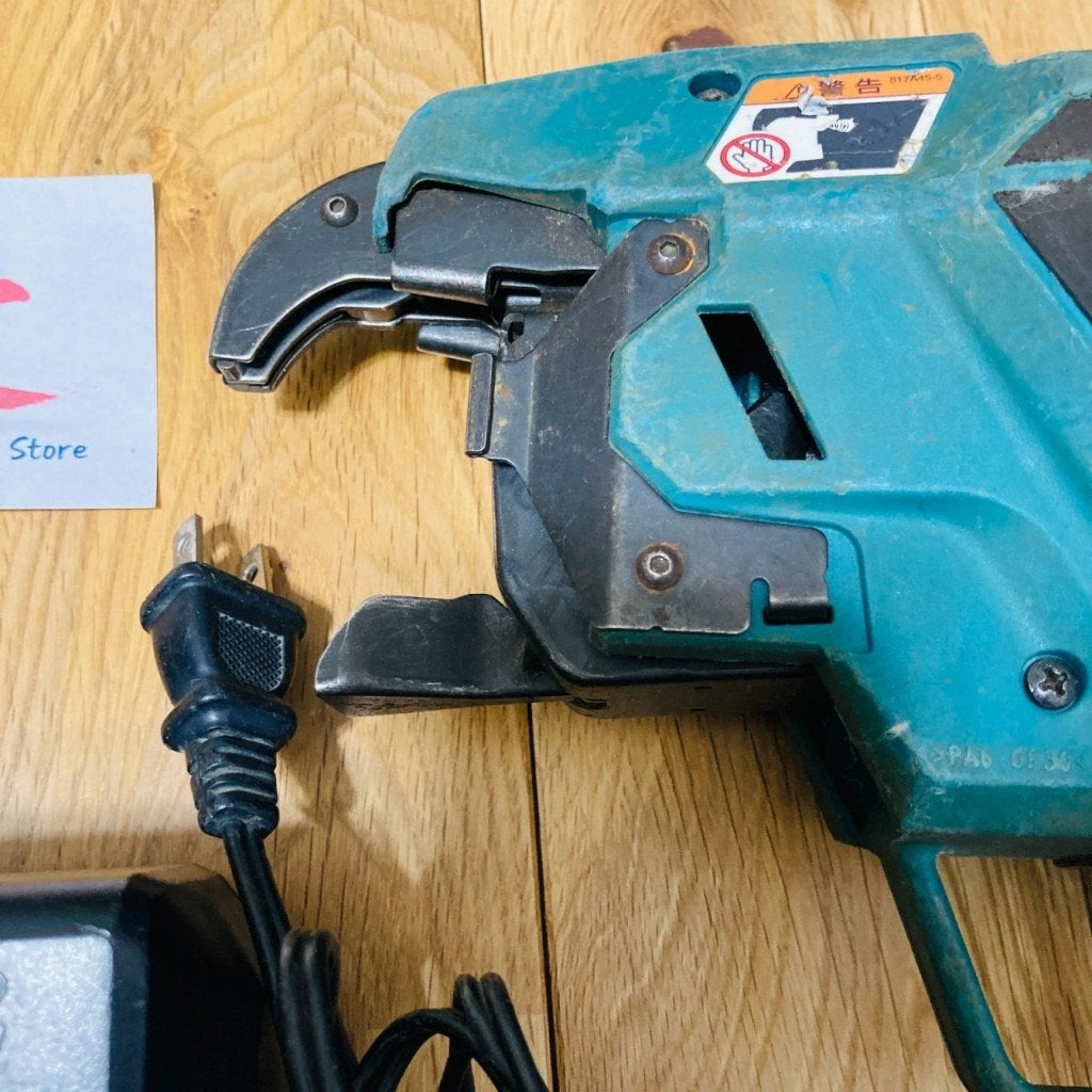 Makita TR180DZK Vlechtmachine 14,4V / 18V, Enlèvement ou Envoi, Utilisé