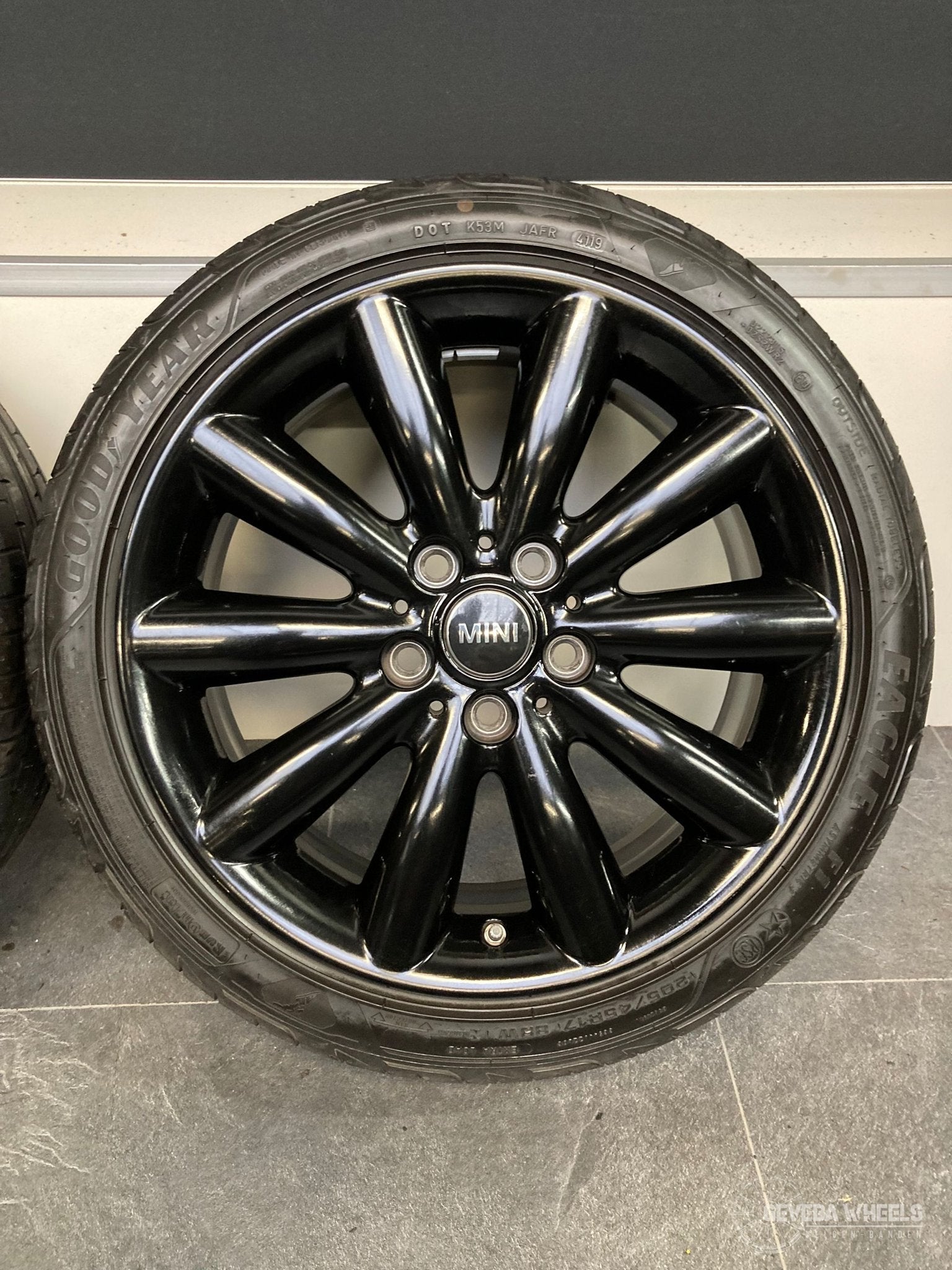 17” originele Mini Cooper / S / One / Cabrio velgen + banden, Auto-onderdelen, Gebruikt, -, -, Banden en Velgen