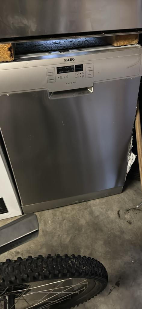 Aeg vaatwasmachine, Elektronische apparatuur, Ophalen, Zo goed als nieuw