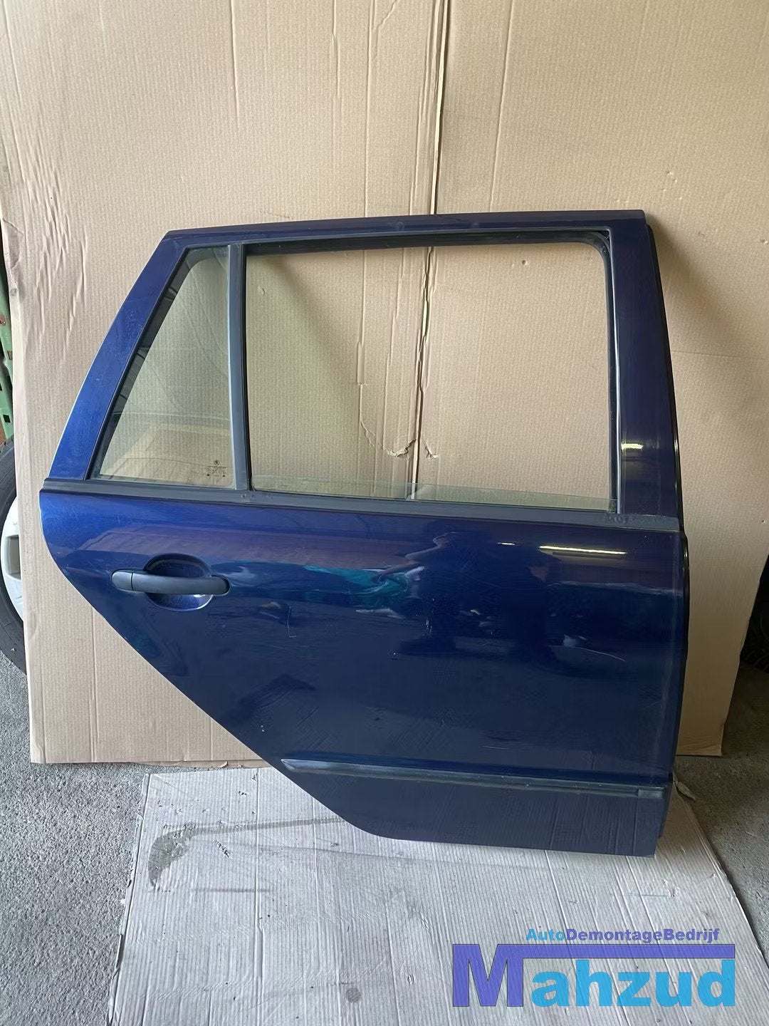 SKODA FABIA 1 BLAUW Rechts achter deur portier, Auto-onderdelen, Deur, Achter, Tr. Vaclava Klementa 869
293 01  Mlada Boleslav, CZ