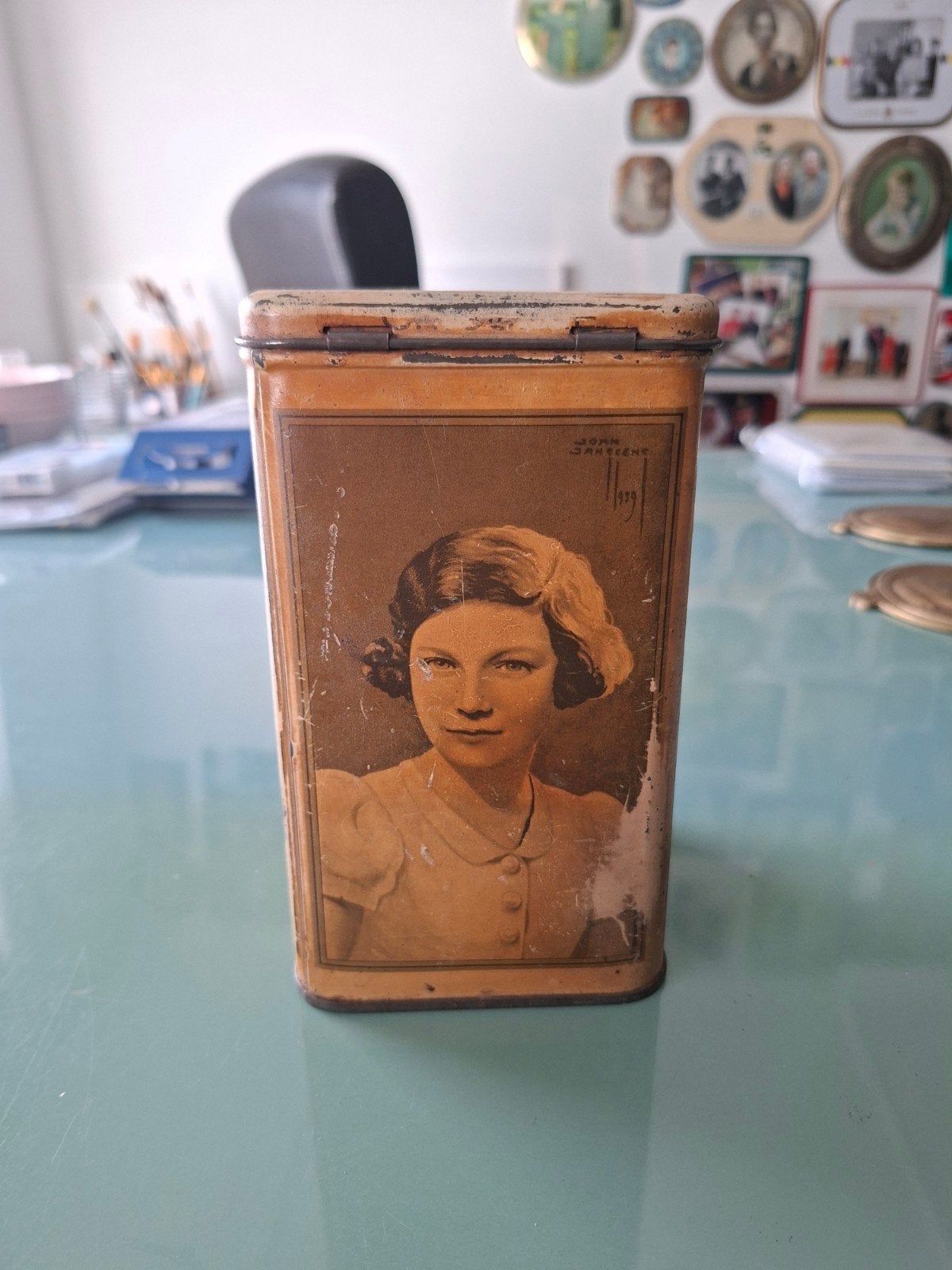 Zeldzame blikkendoos Leopold III, Astrid en kinderen, Ophalen of Verzenden, Gebruikt, Overige typen