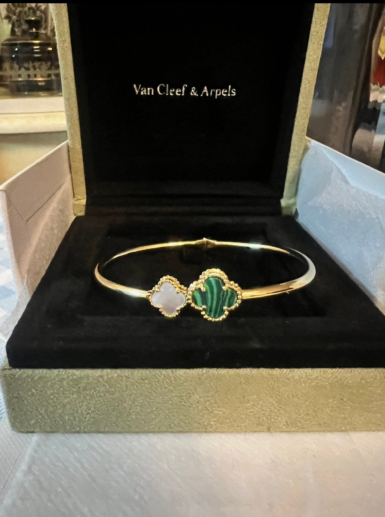 14k Van Cleef & Arpels bracelet, Ophalen, Zo goed als nieuw, Goud