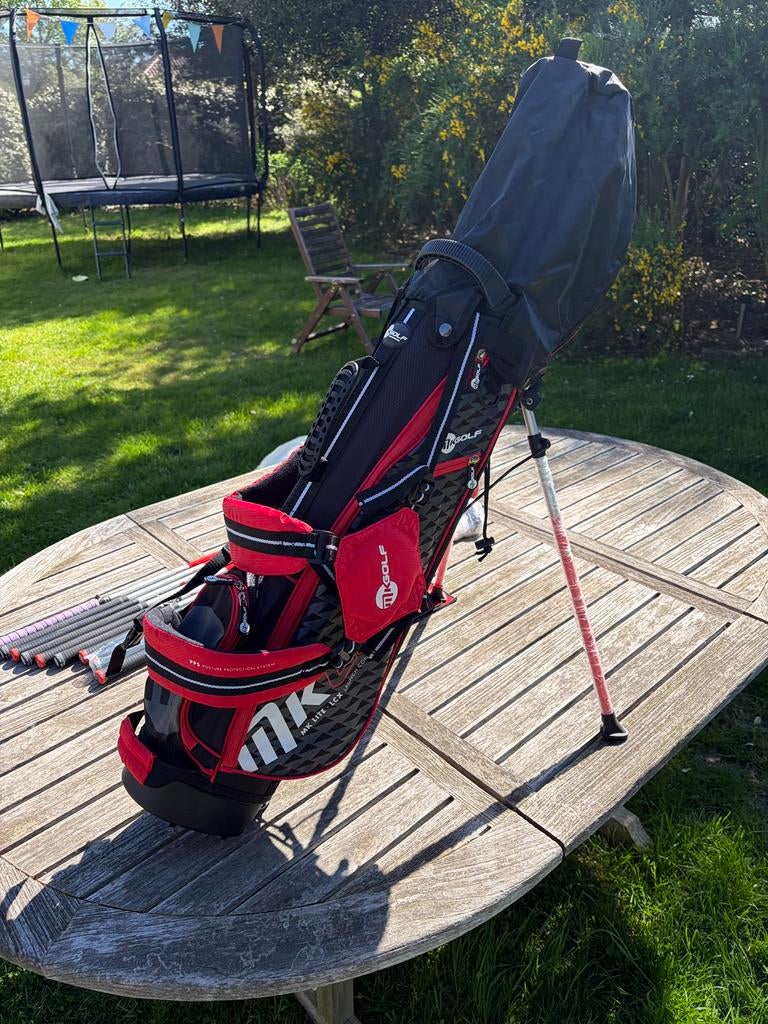 MKids rood junior golfset, Sport en Fitness, Golf, Ophalen, Zo goed als nieuw, Set