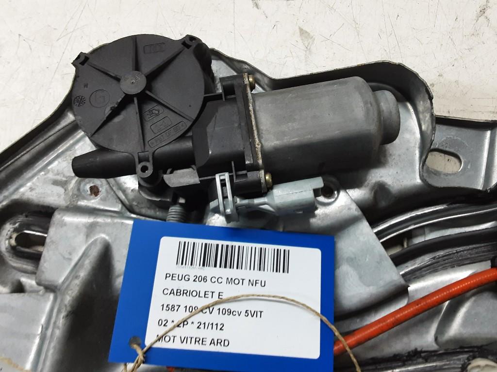 MOTEUR LEVE VITRE ELECTRIQUE ARRIÈRE DROIT 206 CC (2D), Utilisé, Arrière, Peugeot