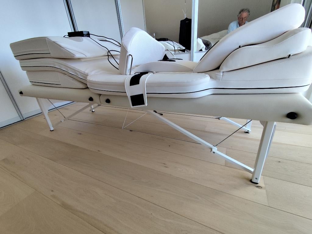 Matelas à andullation blanc HHP Andumedic 3 Pro, Sports & Fitness, Produits de massage, Comme neuf, Table de massage, Enlèvement