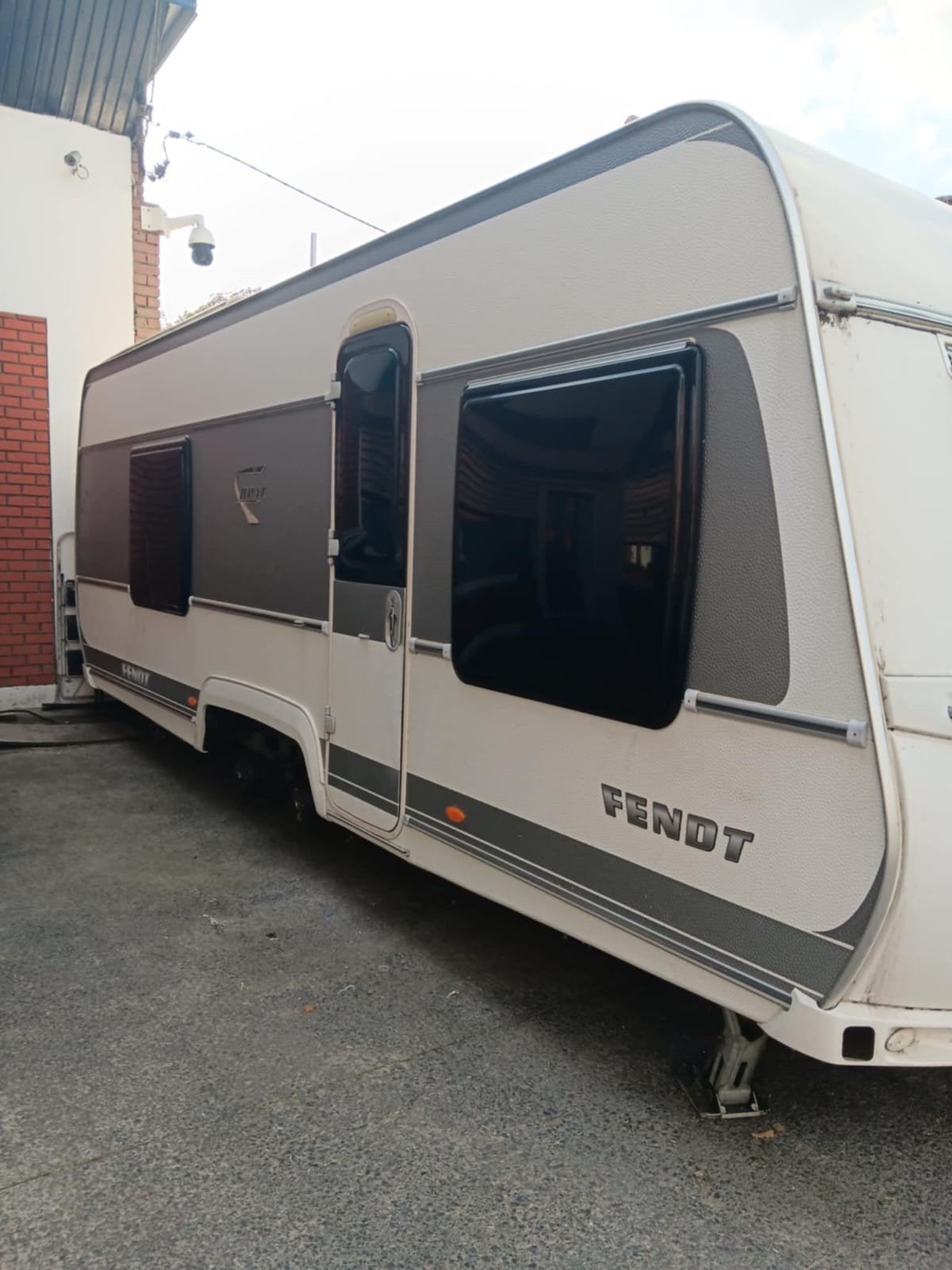 Fendt Opal 590 caravan, Caravans en Kamperen, Caravans, Luifel, Frans bed, Particulier, 6 tot 7 meter