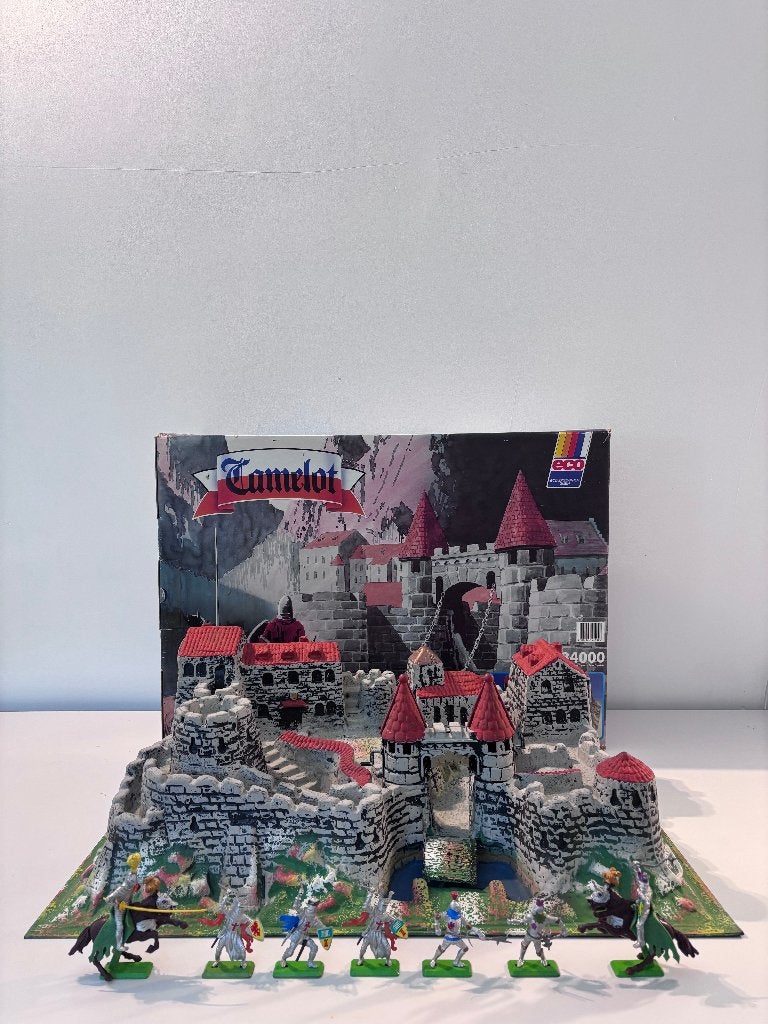 ECO Spielwaren GmbH -  Ritterburg Camelot - W. Germany, Ophalen, Gebruikt