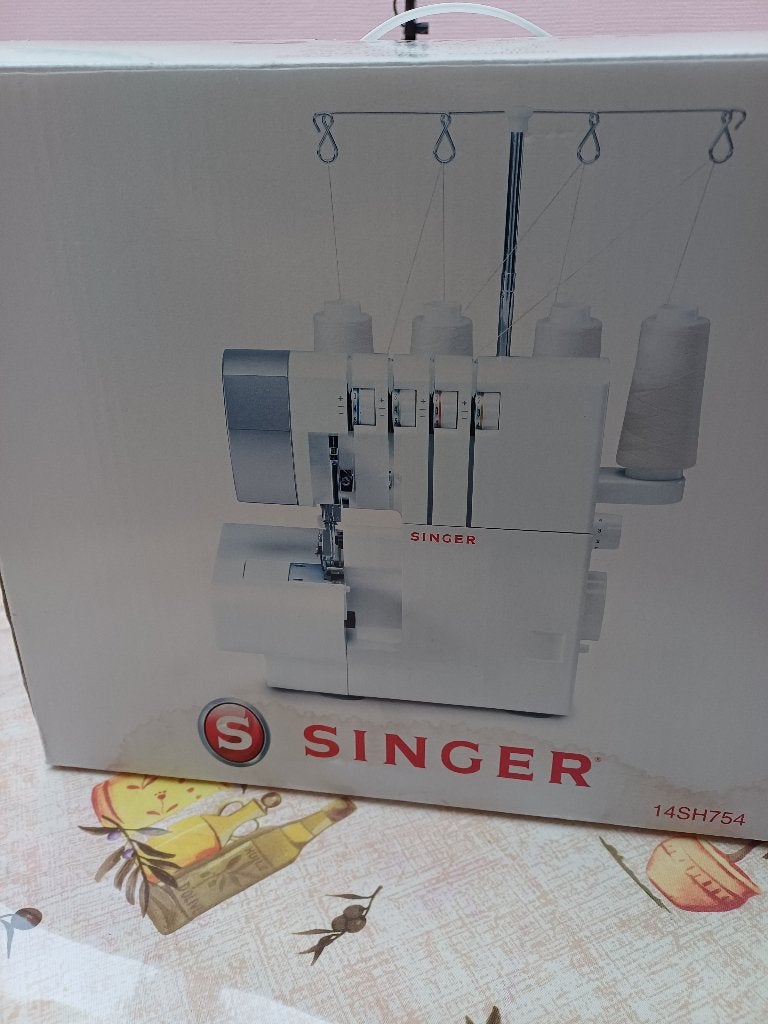 Singer 14SH754 overlock, Ophalen, Gebruikt, Lockmachine, Singer