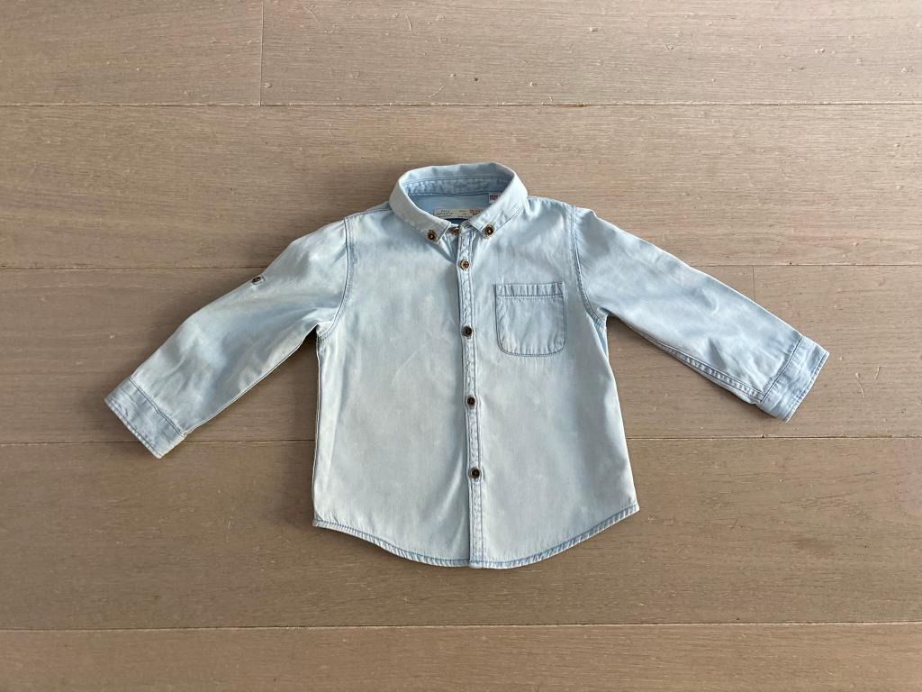 Jeans hemd van Zara (Maat 92 / 2 jaar), Enfants & Bébés, Vêtements enfant | Taille 92, Garçon, Enlèvement ou Envoi, Chemise ou Chemisier