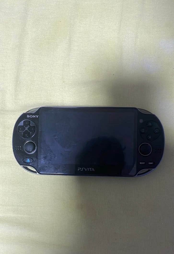 Jailbroken ps vita oled in perfecte staat met + - 1000 games, Games en Spelcomputers, Spelcomputers | Sony PlayStation Vita, Ophalen