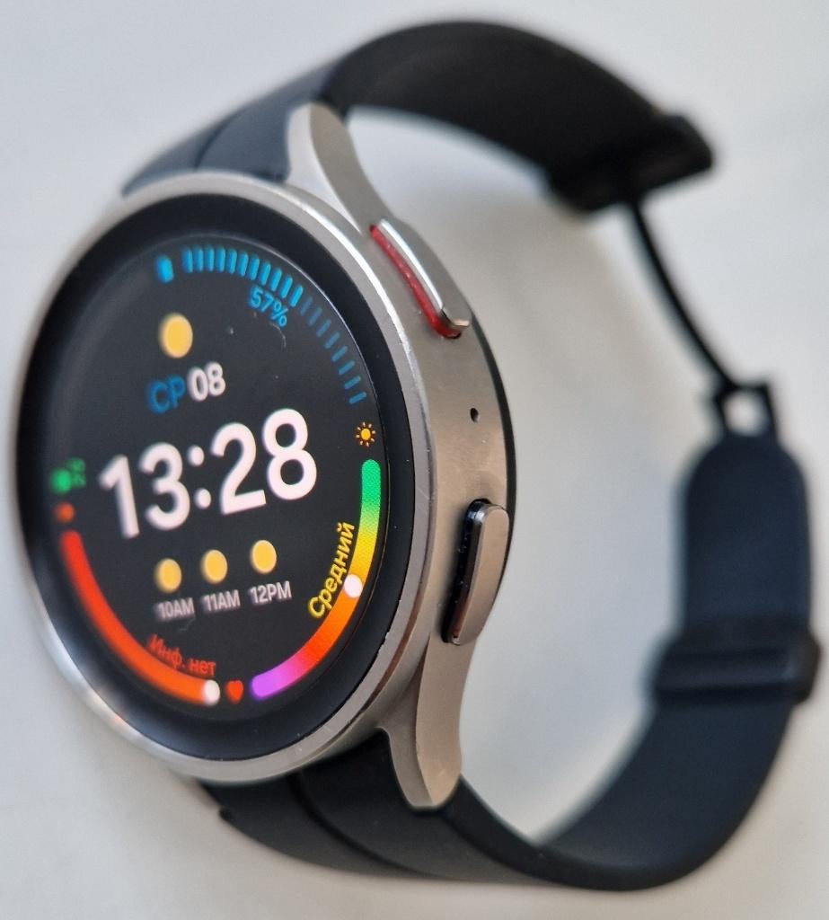 Galaxy Watch 5 Pro 45 mm Titanium met saffierglas, Handtassen en Accessoires, Smartwatches, Ophalen, Zo goed als nieuw, Waterdicht