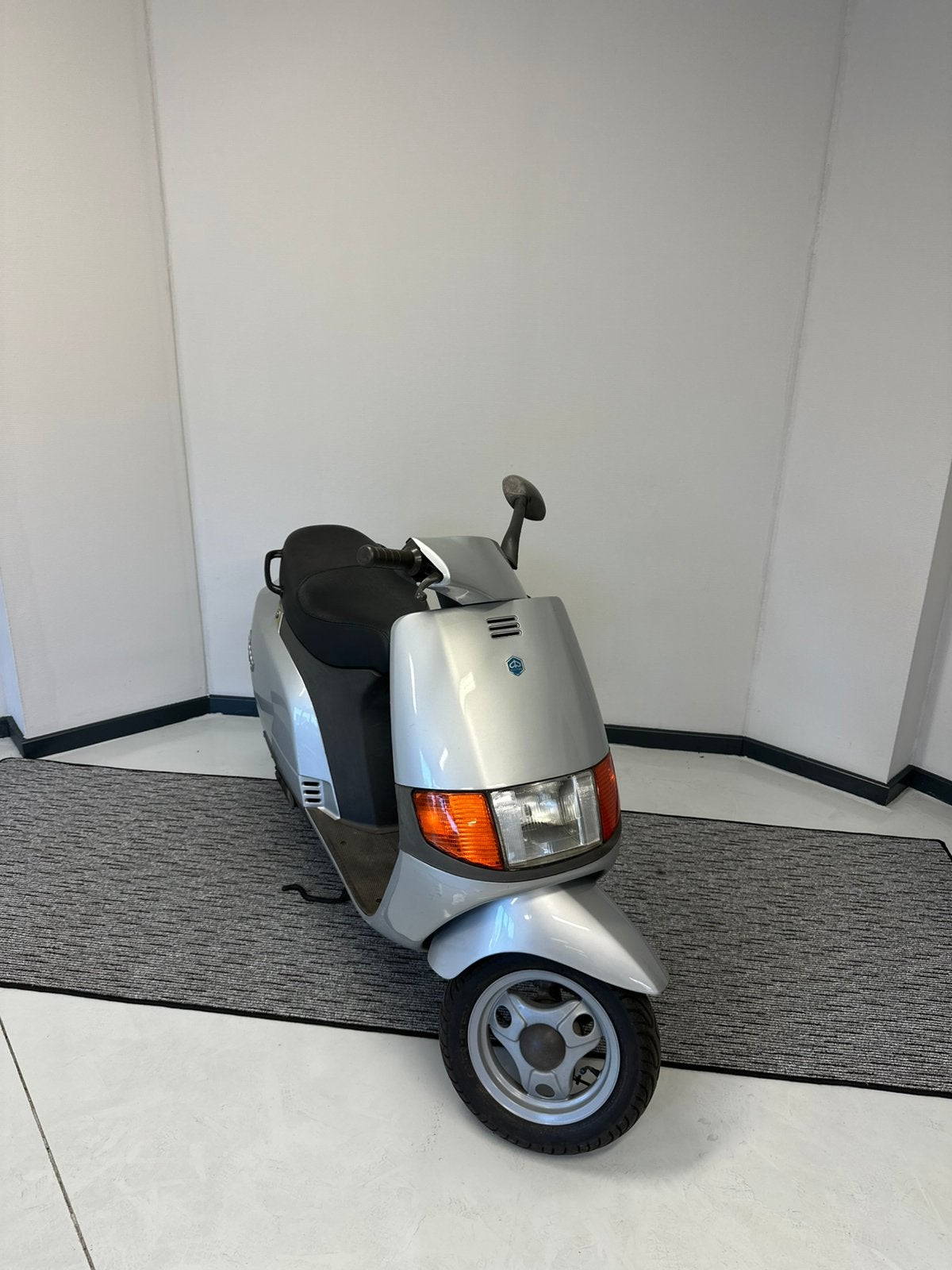 Piaggio sfera 50cc 2 takt, Fietsen en Brommers, Ophalen, Gebruikt, Carburateur, Piaggio