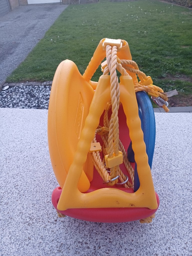 Plastic meegroeischommel, Ophalen, Gebruikt, Schommel