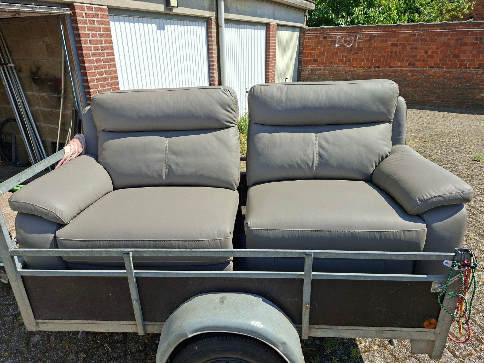 2.5 zit  elektrisch relax, Ophalen