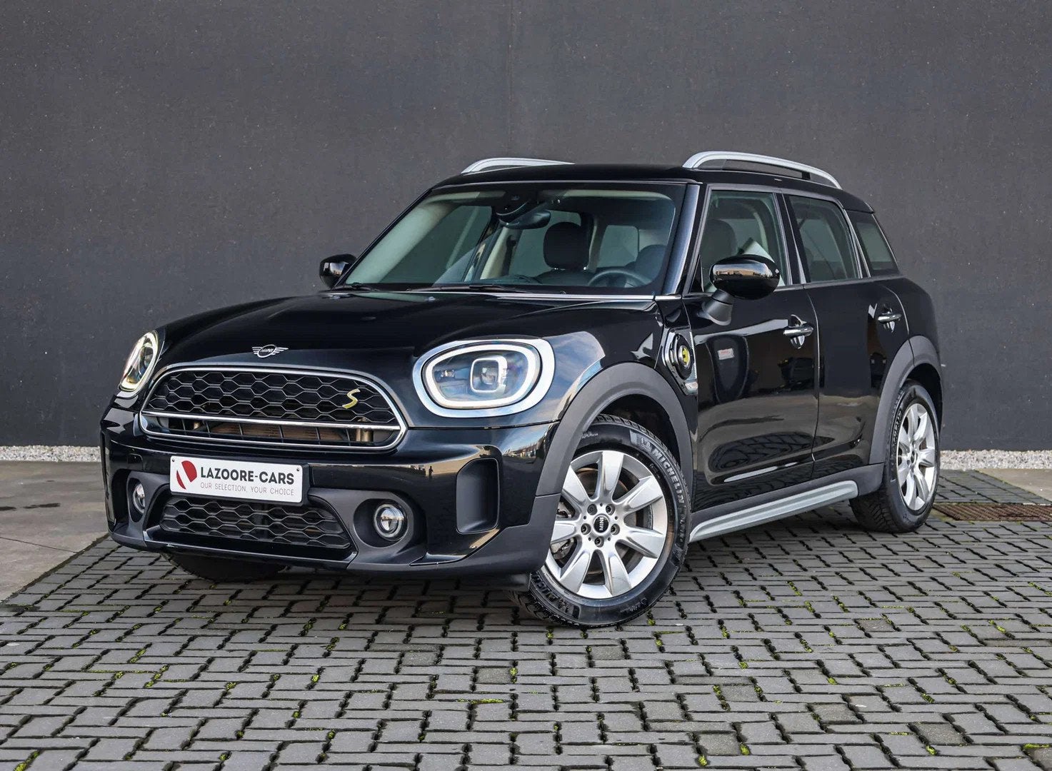 MINI Countryman Cooper SE 1.5A PHEV Cooper SE ALL4, Automaat, Stof, Countryman, https://public.car-pass.be/vhr/f739a294-e1f6-41e8-9d8e-655c523cea1b
