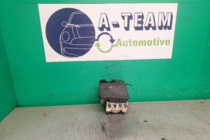 BLOC ABS (FREINS ANTI-BLOCAGE) Volkswagen Golf VII (AUA), Volkswagen, Sodener Straße 9
65824  Schwalbach, DE, Utilisé, Continental Aftermarket & Services GmbH