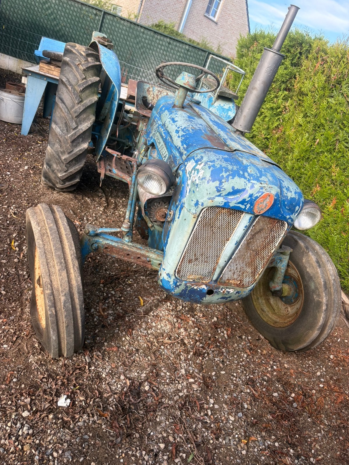 Ford dexta, Ophalen, Ford