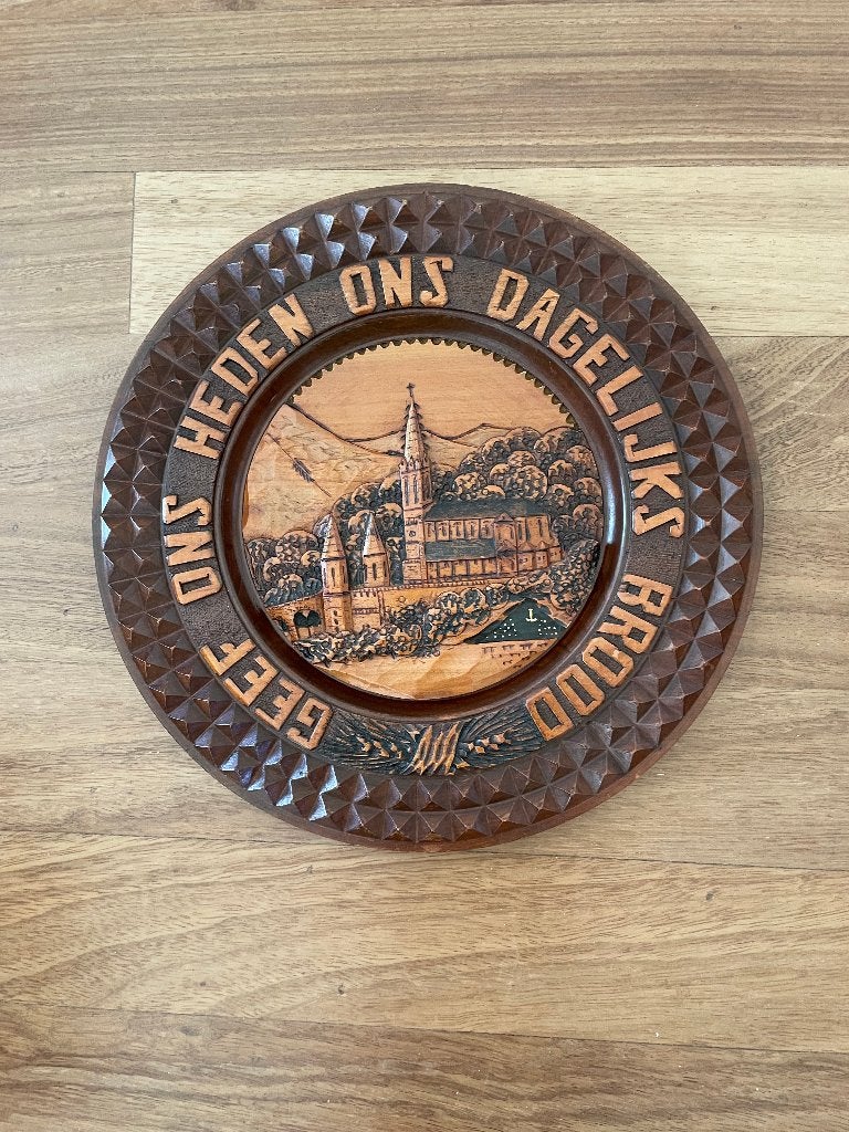 Vintage houten wandbord Lourdes, Ophalen