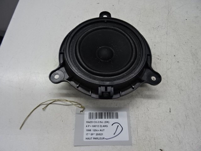 HAUT PARLEUR / ENCEINTE Mazda CX-3 (DJ / DK), Hitdorfer Straße 73
51371  Leverkusen, DE, Mazda, Utilisé, Info@mazda.de