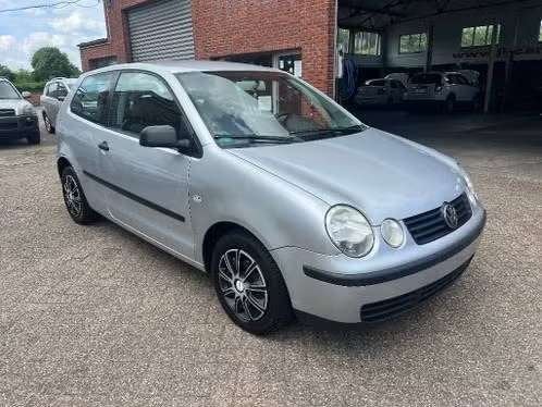 vw polo 1.2 benzine//airco//euro 4, Auto's, Volkswagen, Bedrijf, Te koop, Polo, ABS, Airbags, Airconditioning, Boordcomputer, Isofix