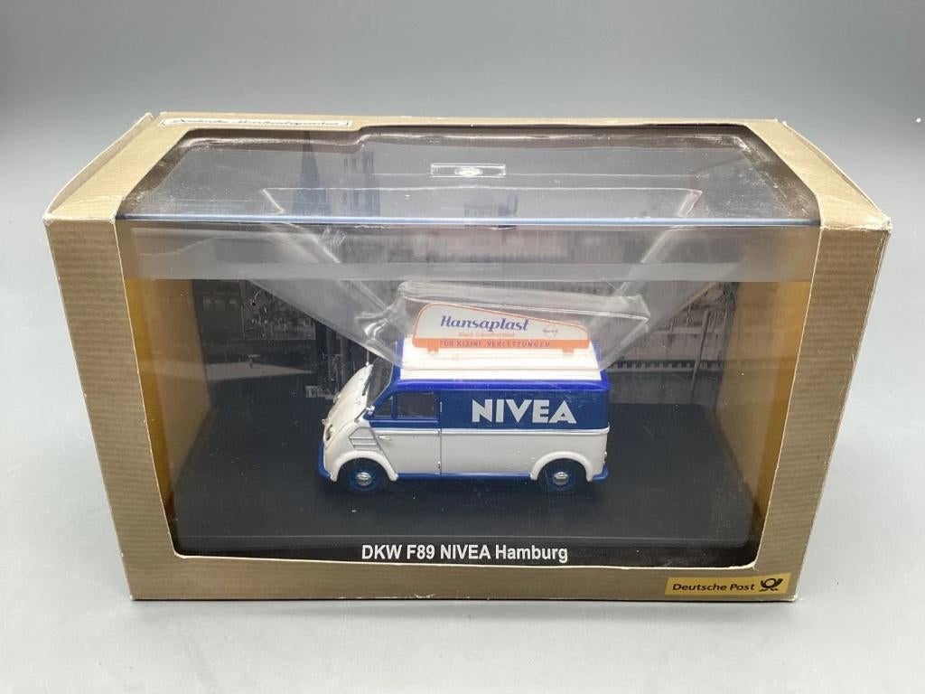 1:43 Norev 018016 Deutsche Post DKW F89 Nivea Hansaplast, Enlèvement ou Envoi, Utilisé, Voiture, Norev