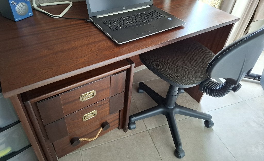 bureel, Ophalen, Gebruikt, 120 cm, Schoolbureau