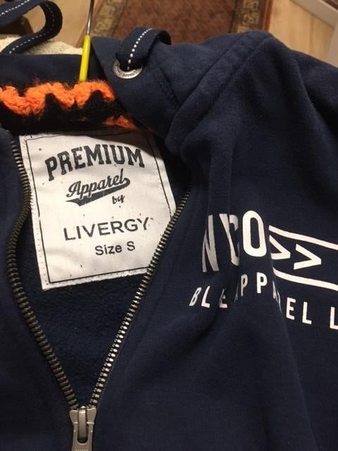 Hoodie, kap, rits, small (doch van 12j), Kinderen en Baby's, Kinderkleding | Maat 152, C&A, Trui of Vest, Ophalen of Verzenden