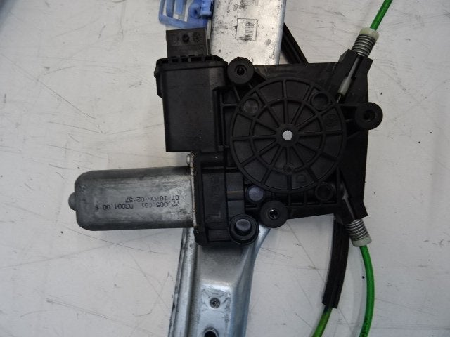 MOTEUR LEVE VITRE ELECTRIQUE AVANT GAUCHE Opel Corsa D, Utilisé, Gauche, Opel