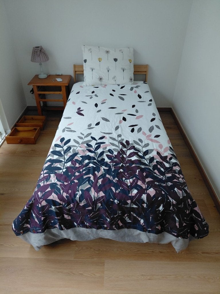 Lit 90x200 + sommier + matelas, 90 cm, Beige, Enlèvement, 200 cm