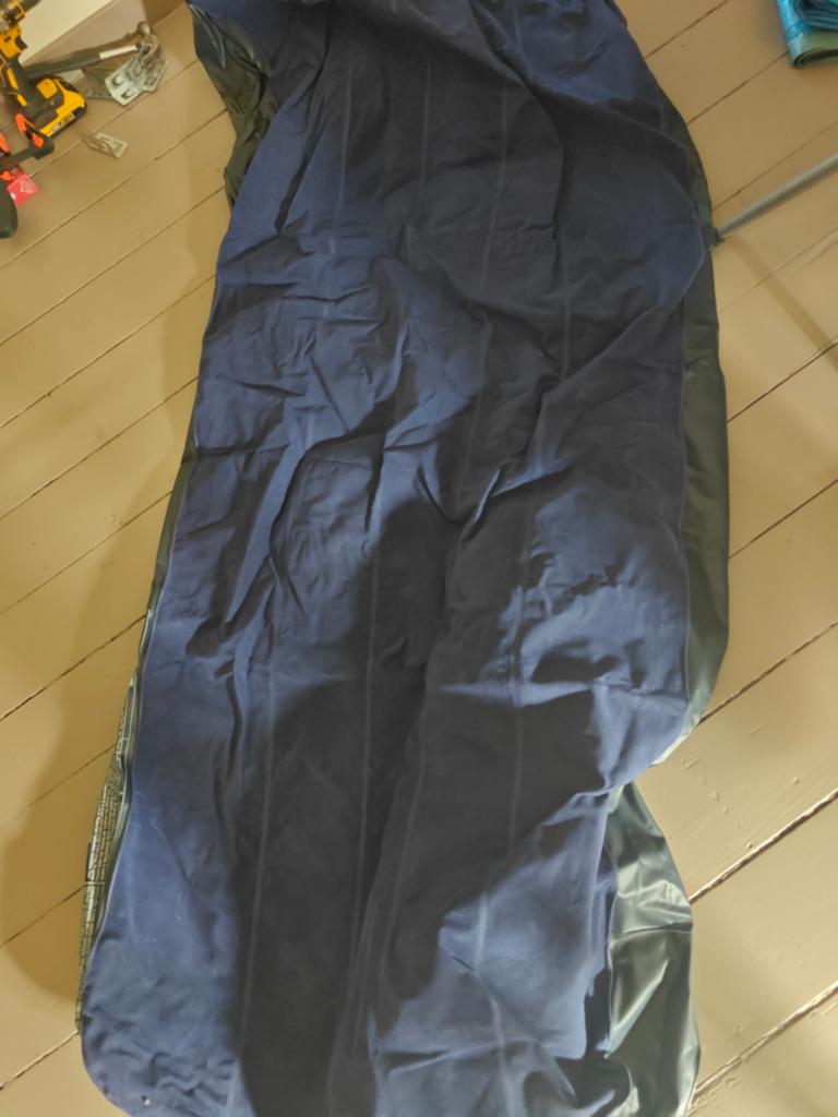 INTEX Luchtmatras MET pomp, Caravans en Kamperen, Luchtbedden, Ophalen