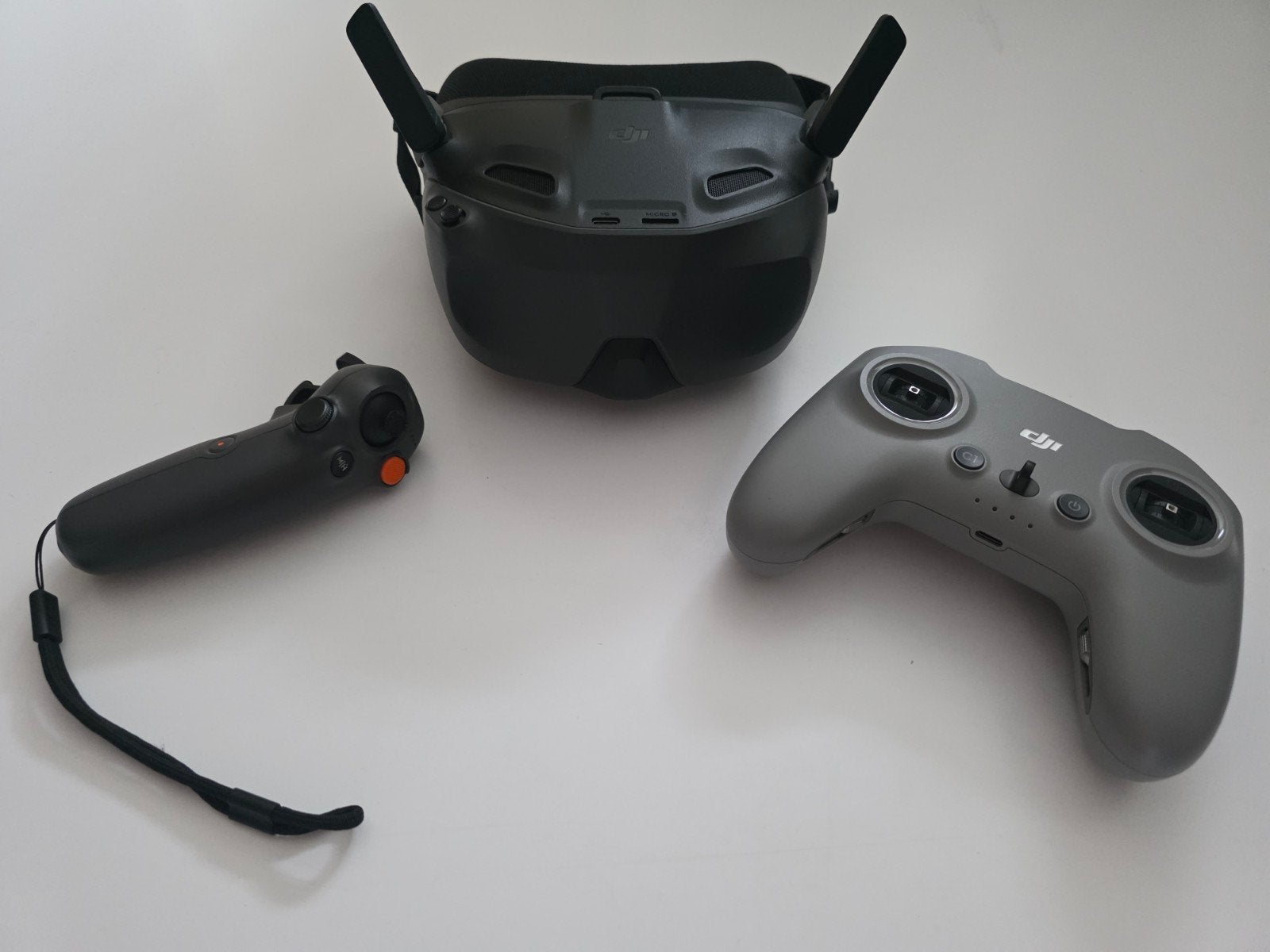 Dji fpv set, Enlèvement, DJI