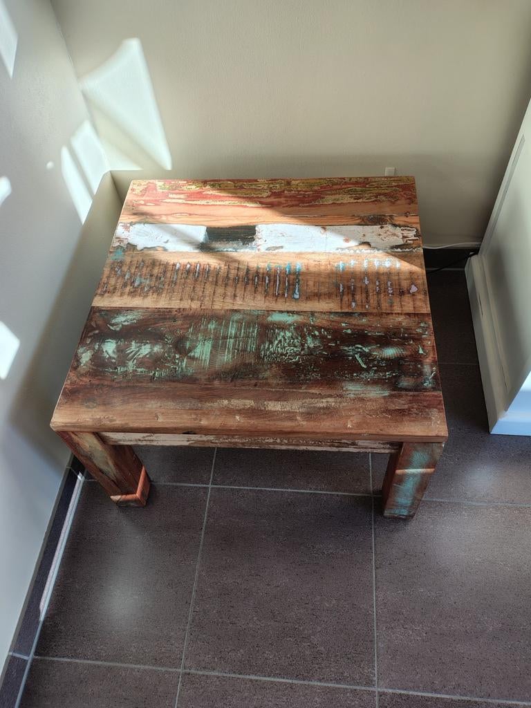 Salontafel., Enlèvement