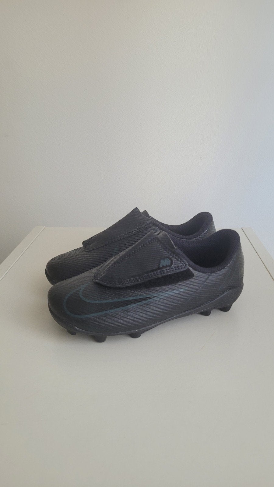 voetbal schoenen 27,5, Enfants & Bébés, Vêtements enfant | Chaussures & Chaussettes, NIKE, Garçon ou Fille, Comme neuf, Enlèvement
