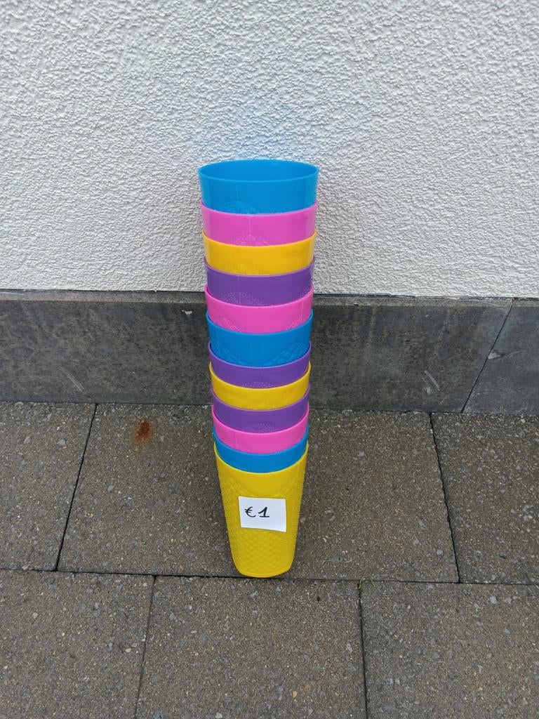 Set van 12 bekers, Verzamelen, Glas en Drinkglazen, Ophalen