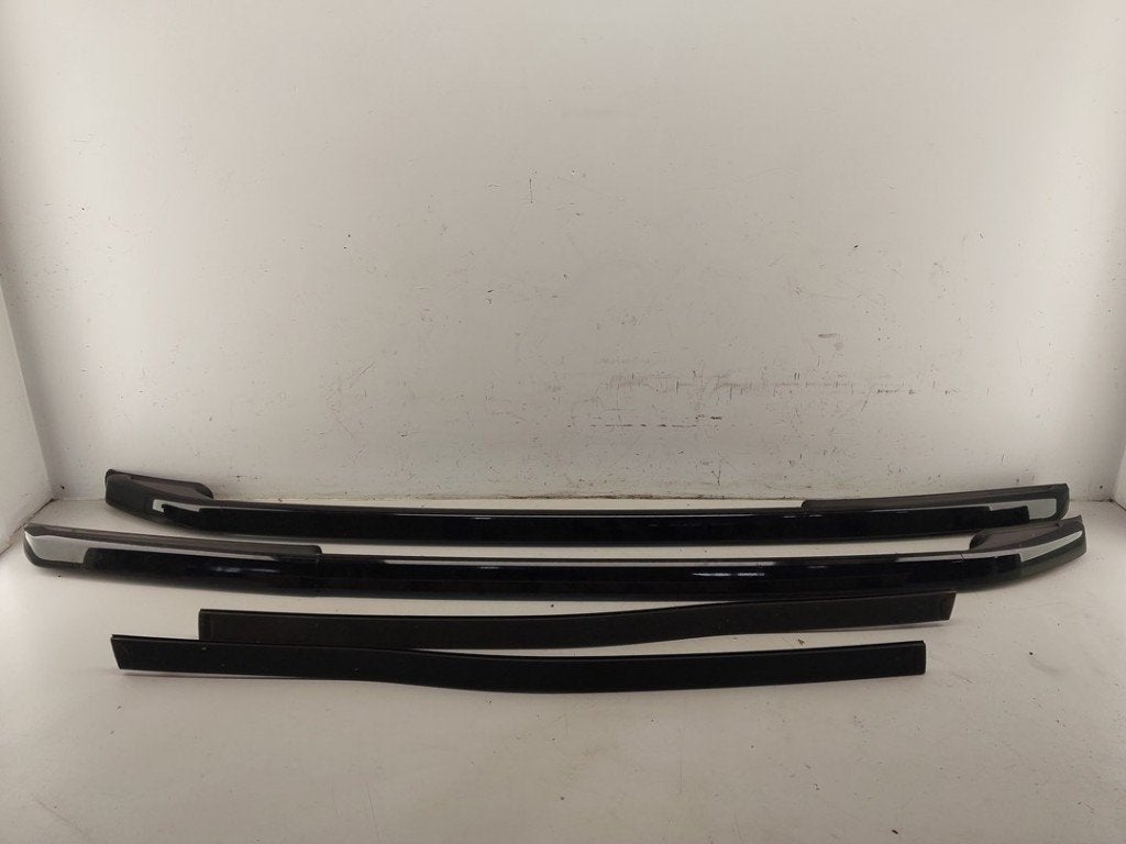 DAKDRAGER SET Peugeot 2008 (CU) (|967835769V|967835759V|), Kontakt-peugeot@peugeot.com, Gebruikt, Peugeot Deutschland GmbH, Bahnhofsplatz
65423  Rüsselsheim, DE