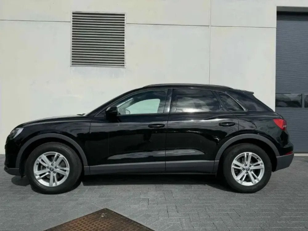 Audi Q3 Q3 35TFSI 150PK (bj 2020), https://public.car-pass.be/vhr/26532310-4a96-473d-b62d-7eff9f53c250, Stof, 4 cilinders, 1535 kg