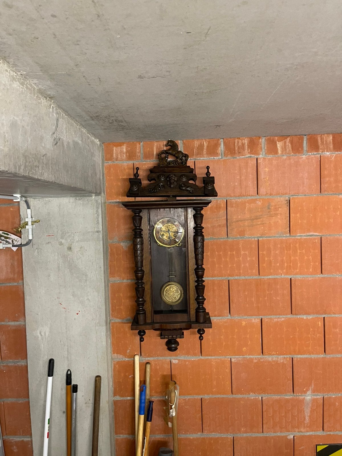 Duitse paardjesregulateur Regulateur Wandklok, Antiquités & Art, Antiquités | Horloges, Enlèvement ou Envoi