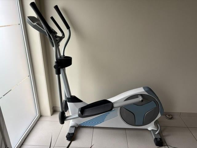 Crosstrainer Nordic Track E7 Reardrive, Sport en Fitness, Ophalen, Zo goed als nieuw, Benen, Crosstrainer
