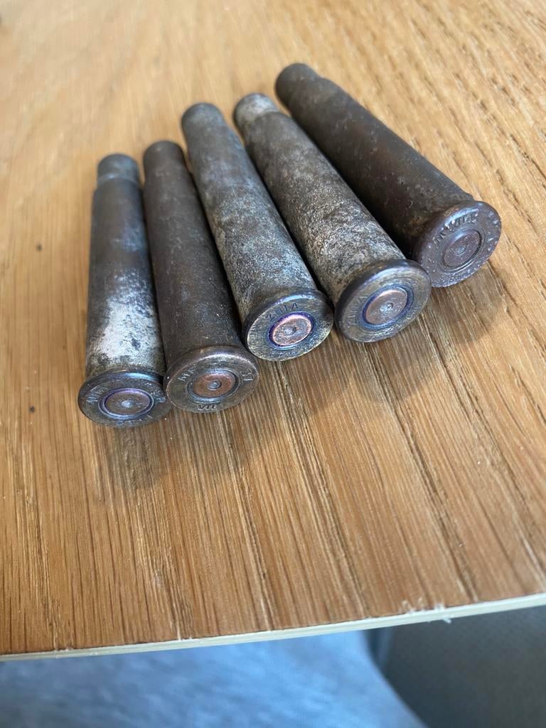 WW2 Lee Enfield hulzen 303, Verzamelen, Militaria | Tweede Wereldoorlog, Ophalen of Verzenden, Landmacht, Hulzen of Bodemvondsten