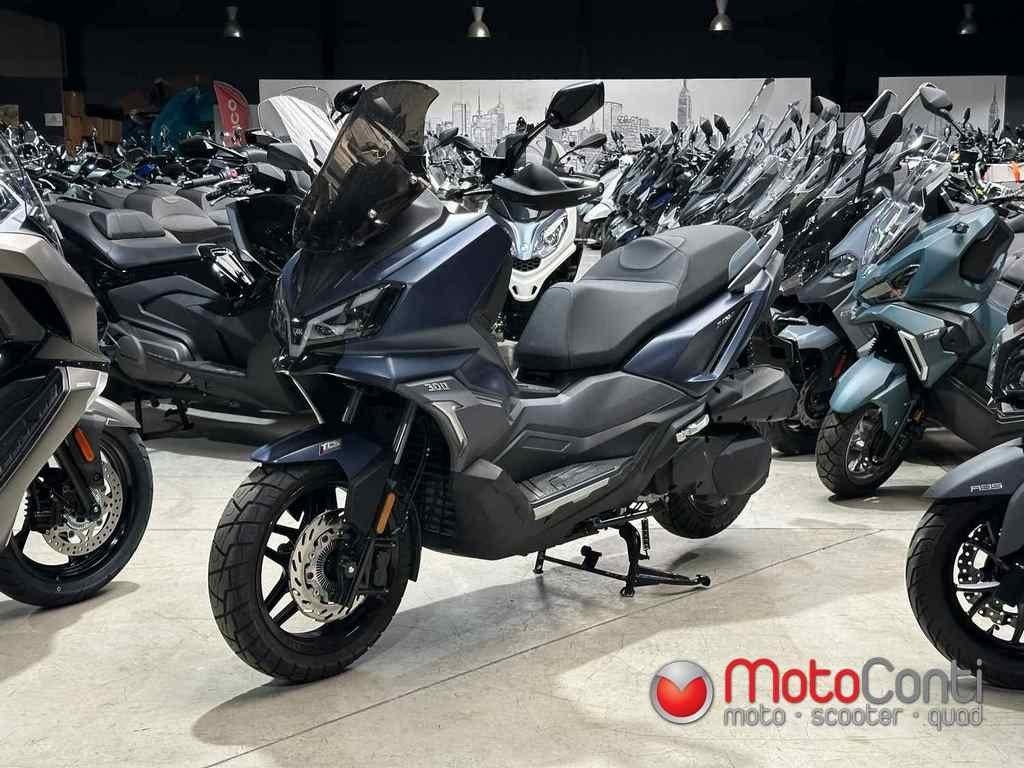 Sym ADX 300 2025 [2667km], Vélos & Vélomoteurs, Scooters | SYM, Autres modèles, 300 cm³, Comme neuf, Enlèvement