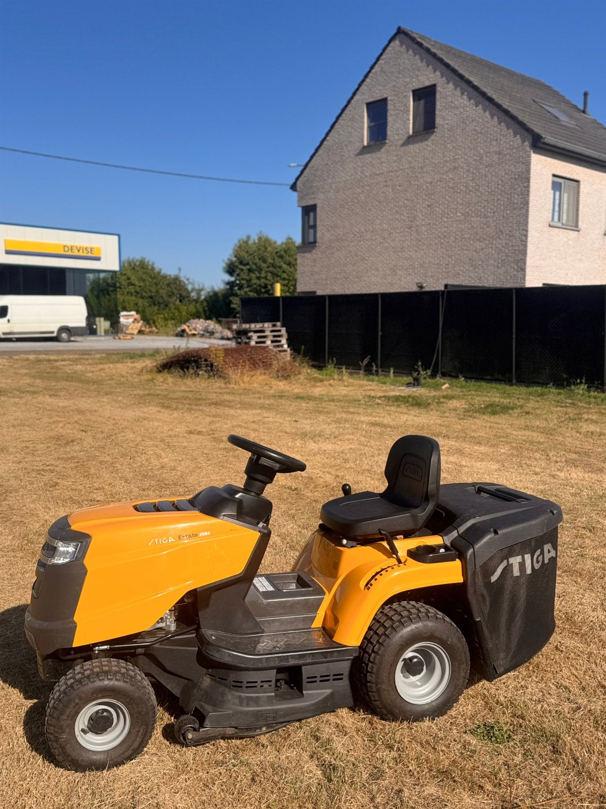 Stiga zitmaaier incl garantie, Ophalen of Verzenden, Zo goed als nieuw, Elektrische starter, Minder dan 90 cm