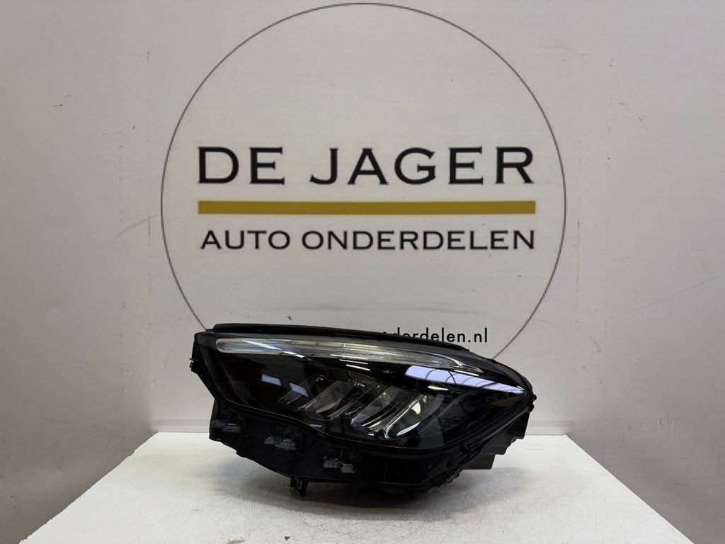 GLA W247 H247 FACELIFT HIGH PERFORMANCE KOPLAMP A2479066107, Auto-onderdelen, Gebruikt, Mercedes-Benz AG, Mercedes-Benz, Mercedesstrasse 120
70372  Stuttgart, DE