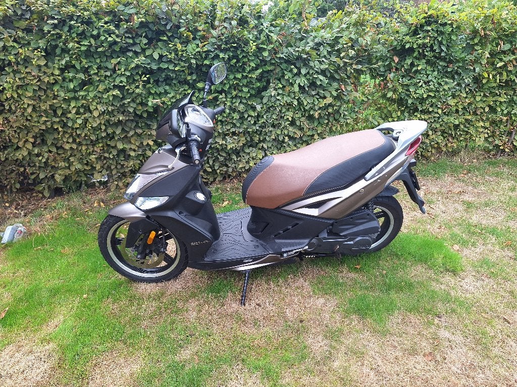 Kymco Agility 16+ 50cc (2021) - Classe B - Super État, Autres modèles, Comme neuf, Classe B (45 km/h), Enlèvement