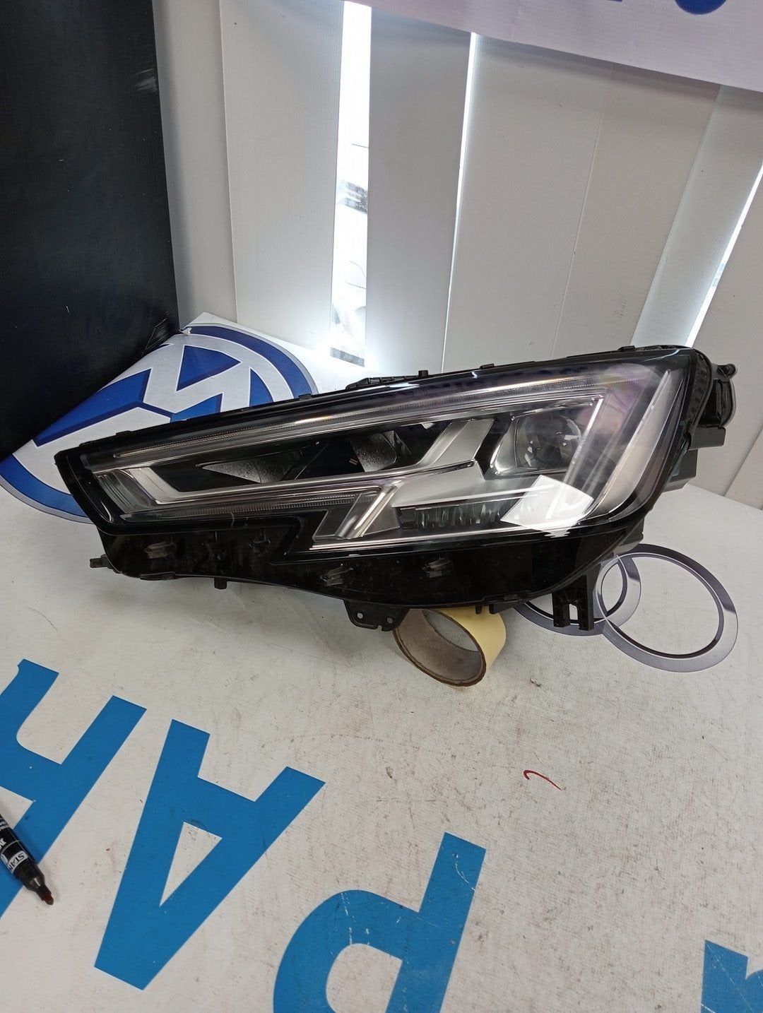 AUDI A4 S4 koplamp 030129623100, Autos : Pièces & Accessoires, Éclairage, Audi, Utilisé, Enlèvement ou Envoi