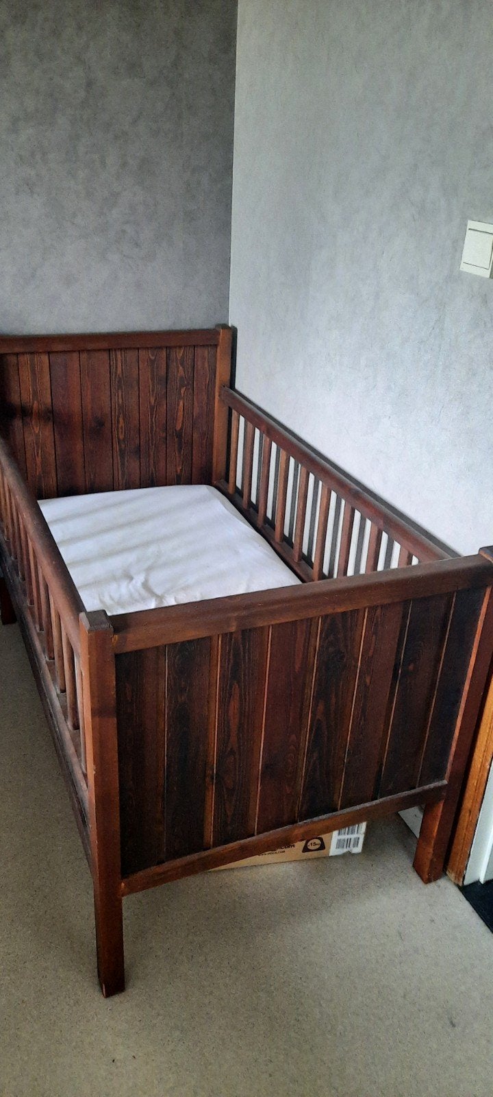 Kinderbedje, Enlèvement